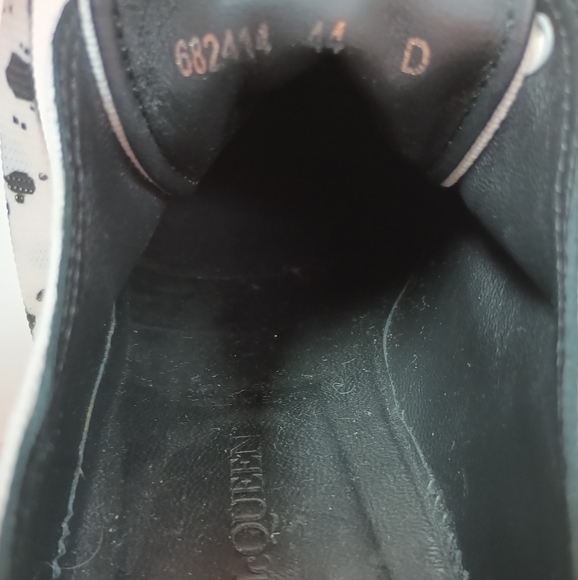 Alexander McQueen Lace Up Canvas Sack Sneakers - Picture 10 of 14